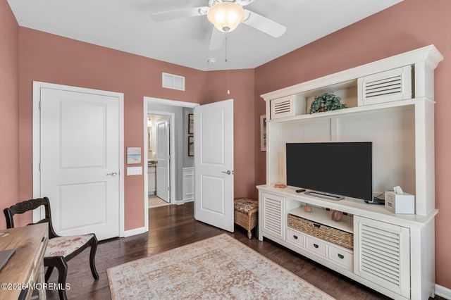 20 Aylesford Lane, Manchester, NJ 08759