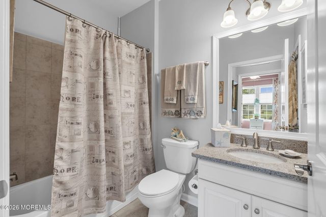 20 Aylesford Lane, Manchester, NJ 08759