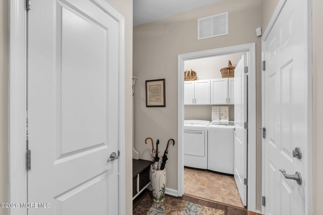 20 Aylesford Lane, Manchester, NJ 08759