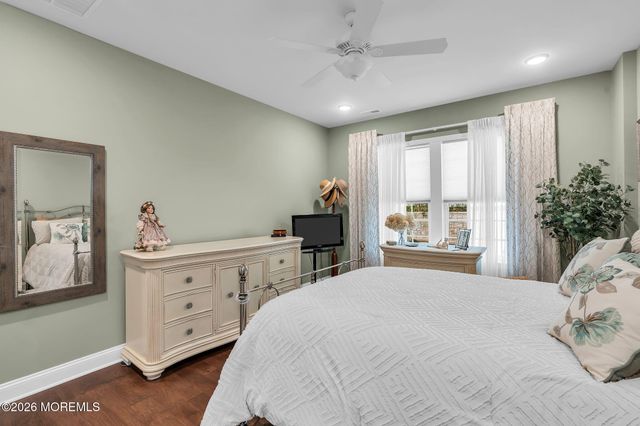 20 Aylesford Lane, Manchester, NJ 08759