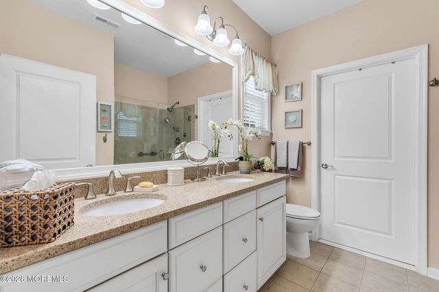 20 Aylesford Lane, Manchester, NJ 08759