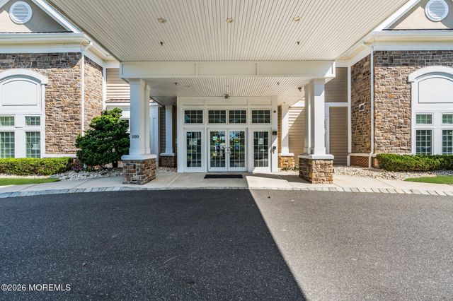 20 Aylesford Lane, Manchester, NJ 08759