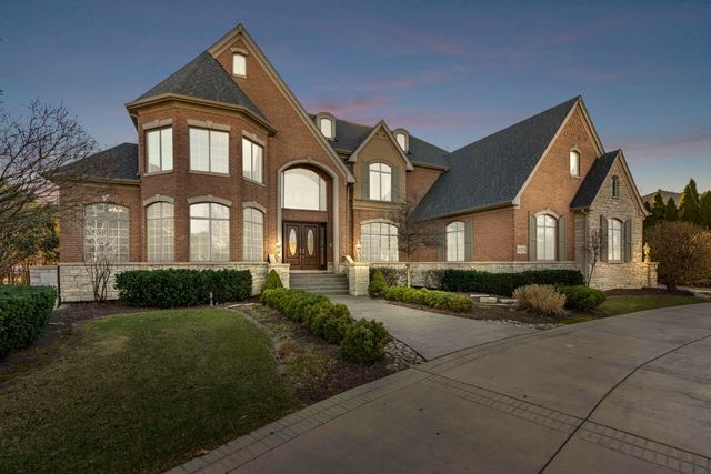 10224 Cherrywood Lane, Munster, IN 46321