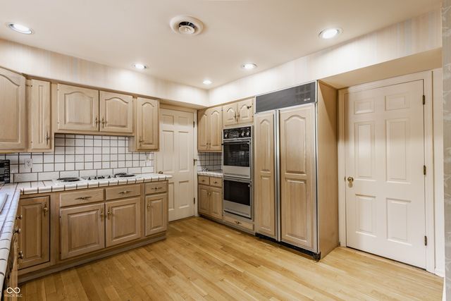 7102 Dean Road, Indianapolis, IN 46240