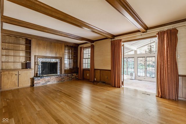 7102 Dean Road, Indianapolis, IN 46240