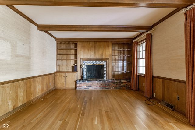 7102 Dean Road, Indianapolis, IN 46240