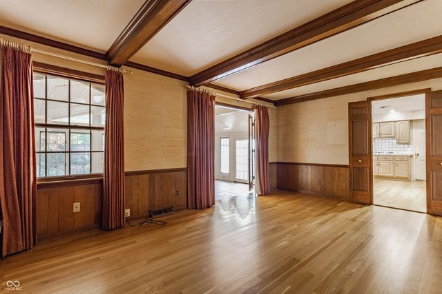 7102 Dean Road, Indianapolis, IN 46240