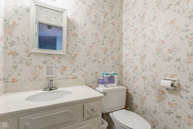 7102 Dean Road, Indianapolis, IN 46240