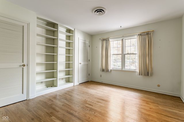 7102 Dean Road, Indianapolis, IN 46240