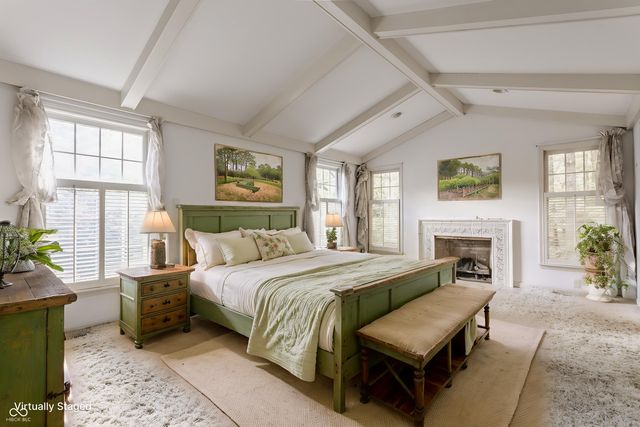 7102 Dean Road, Indianapolis, IN 46240