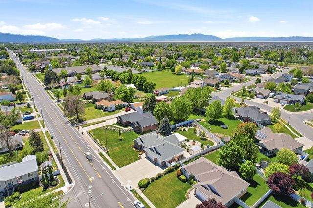 776 S FLINT ST, Layton, UT 84041