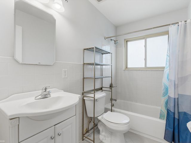 11410 Canal Road, Sterling Heights, MI 48314