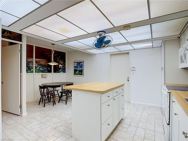 1625 Silverwood CT, North Fort Myers, FL 33903