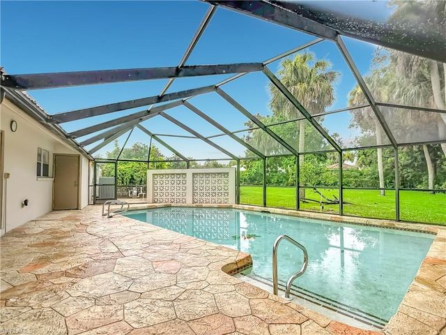 1625 Silverwood CT, North Fort Myers, FL 33903