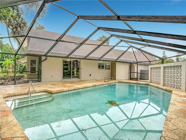 1625 Silverwood CT, North Fort Myers, FL 33903