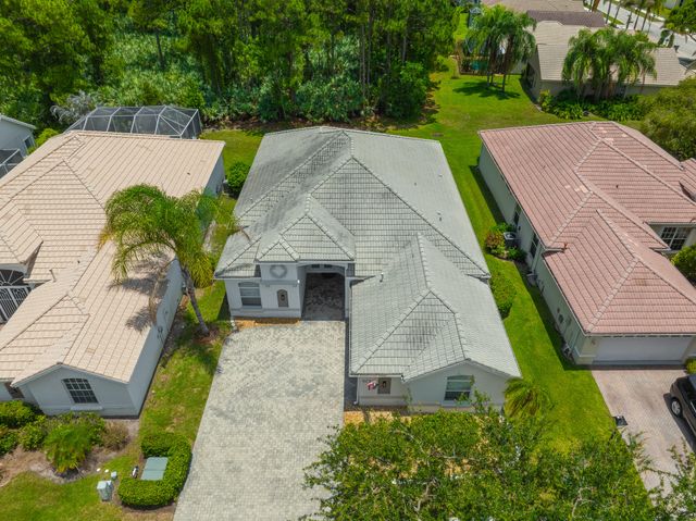 623 SW Lake Charles Circle, Port St. Lucie, Port St Lucie, FL 34986