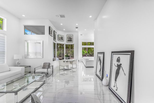 623 SW Lake Charles Circle, Port St. Lucie, Port St Lucie, FL 34986