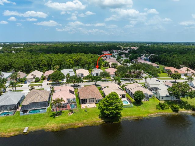 623 SW Lake Charles Circle, Port St. Lucie, Port St Lucie, FL 34986