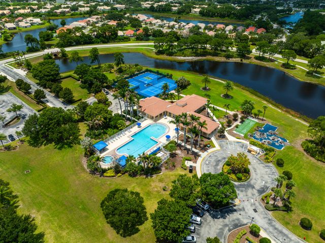 623 SW Lake Charles Circle, Port St. Lucie, Port St Lucie, FL 34986