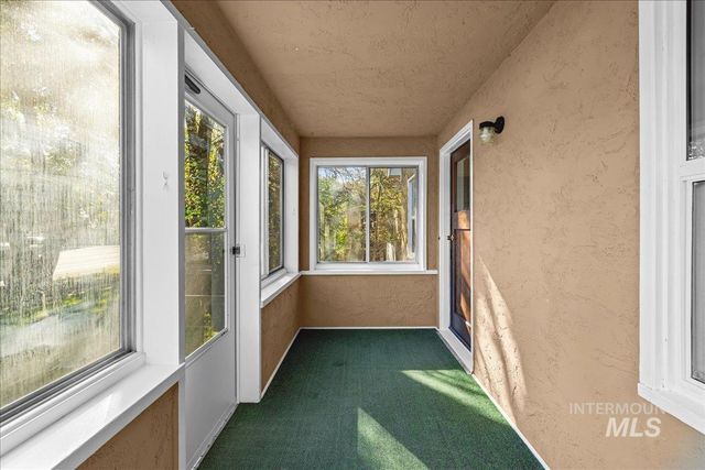 1920 Blaine St, Caldwell, ID 83605
