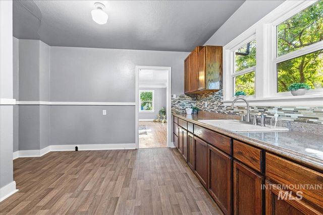 1920 Blaine St, Caldwell, ID 83605