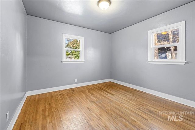 1920 Blaine St, Caldwell, ID 83605