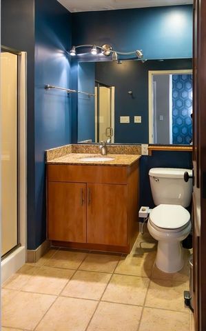 130 John St 212, Lowell, MA 01852