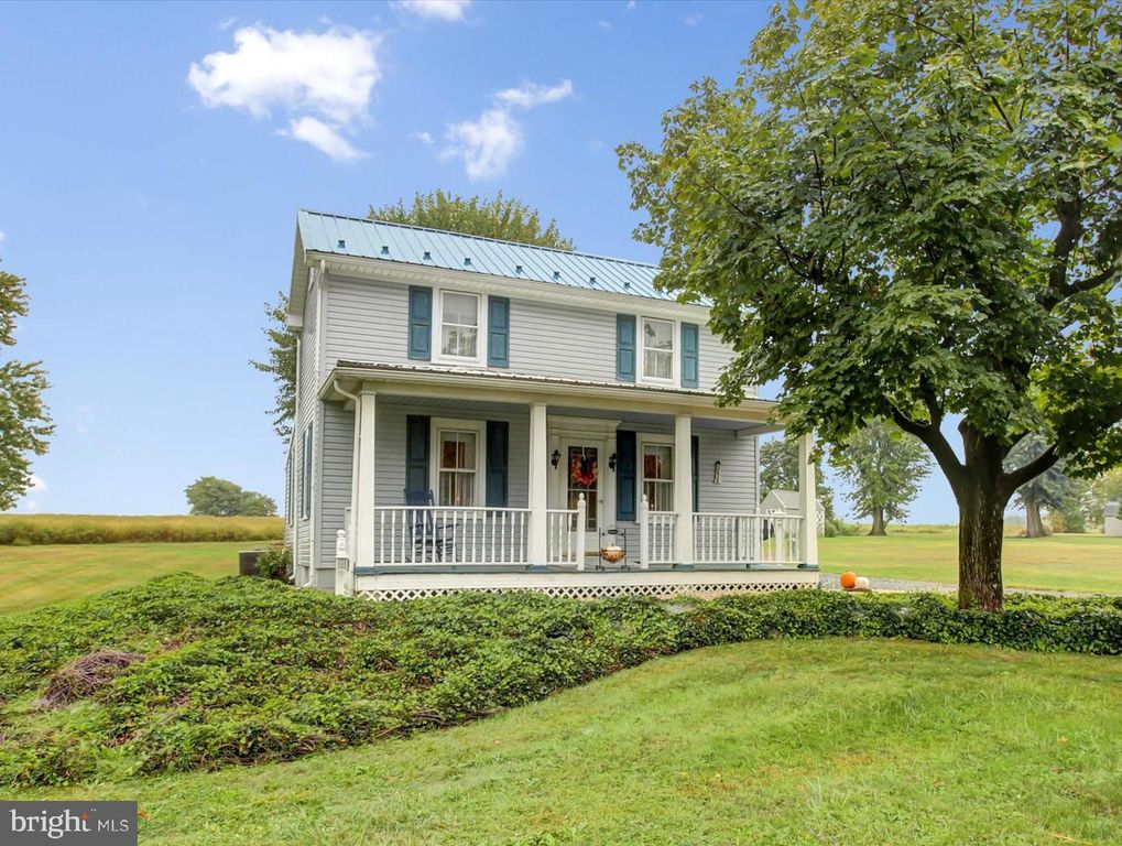 3824 MERCERSBURG RD, Mercersburg, PA 17236