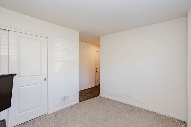 2517 Alison Avenue, Pingree Grove, IL 60140