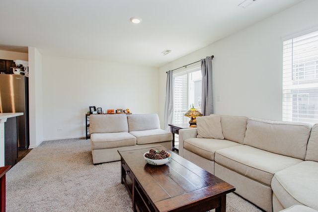 2517 Alison Avenue, Pingree Grove, IL 60140