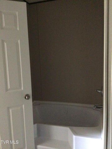 710 Sunnyside Loop, Greeneville, TN 37743