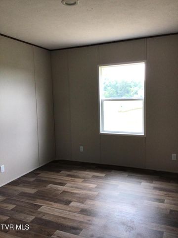710 Sunnyside Loop, Greeneville, TN 37743