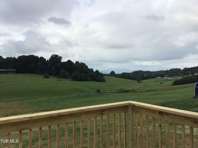 710 Sunnyside Loop, Greeneville, TN 37743