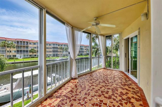 1300 N PORTOFINO DRIVE 208, Sarasota, FL 34242