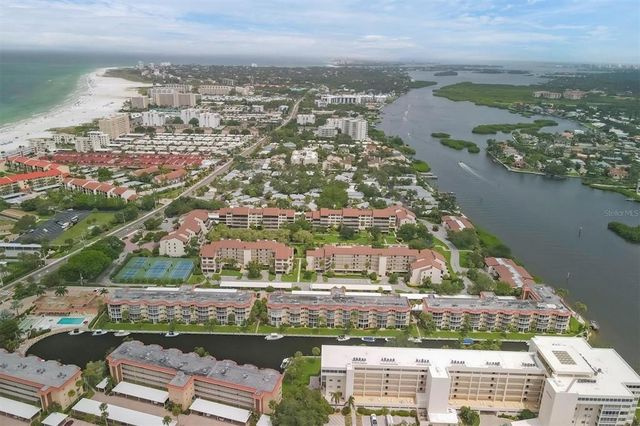 1300 N PORTOFINO DRIVE 208, Sarasota, FL 34242
