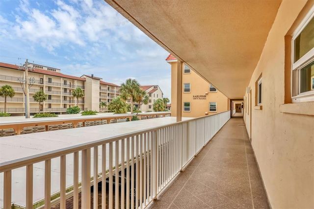 1300 N PORTOFINO DRIVE 208, Sarasota, FL 34242