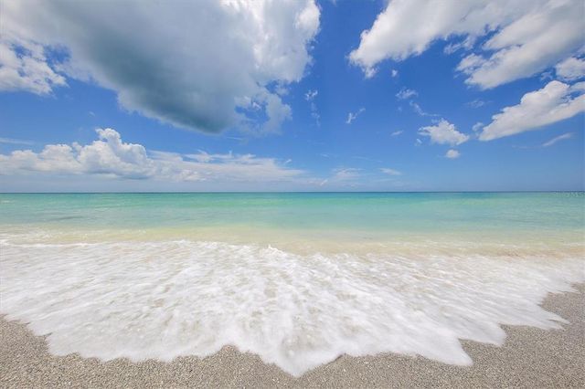 1300 N PORTOFINO DRIVE 208, Sarasota, FL 34242