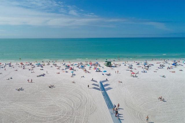1300 N PORTOFINO DRIVE 208, Sarasota, FL 34242