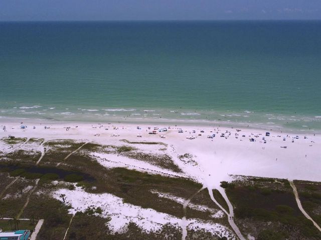 1300 N PORTOFINO DRIVE 208, Sarasota, FL 34242