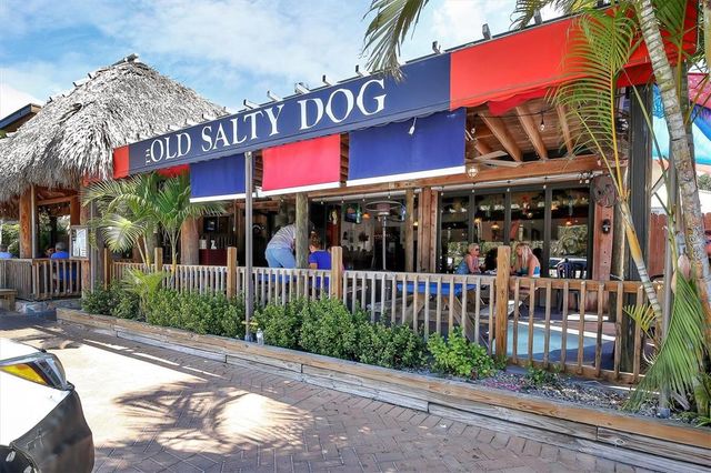 1300 N PORTOFINO DRIVE 208, Sarasota, FL 34242