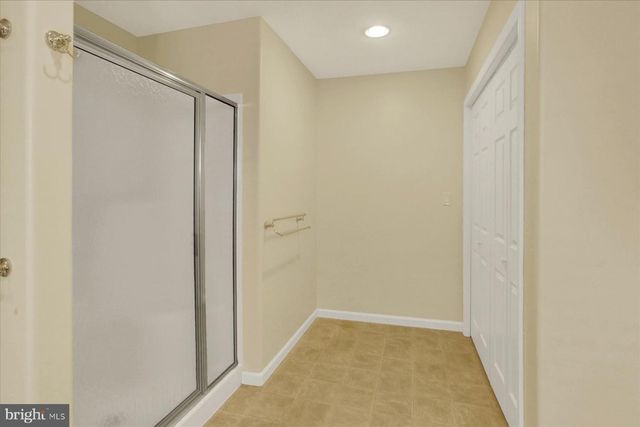 1316 WILLOW CREEK DR, Mount Joy, PA 17552