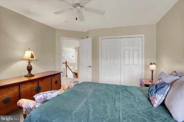 1316 WILLOW CREEK DR, Mount Joy, PA 17552