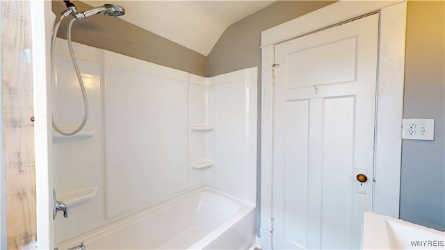 79 Eaglewood Avenue, Buffalo, NY 14220