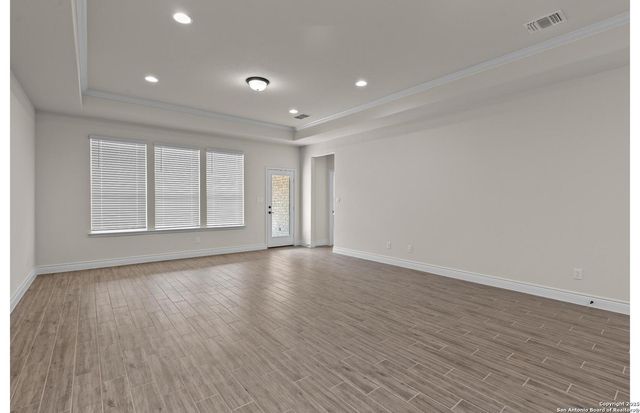 4048 Paddock Trail, San Antonio, TX 78155