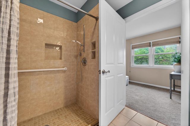 1509 E Stadium Boulevard, Ann Arbor, MI 48104