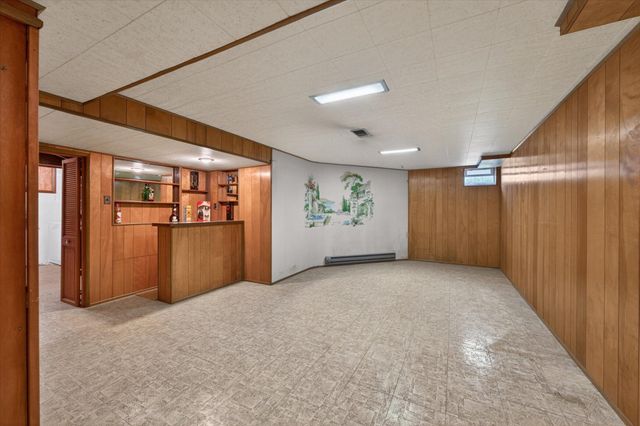1509 E Stadium Boulevard, Ann Arbor, MI 48104
