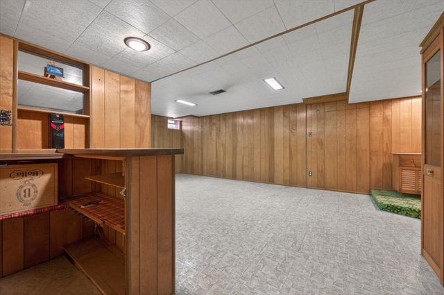 1509 E Stadium Boulevard, Ann Arbor, MI 48104
