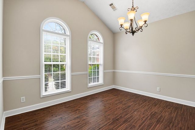 1045 King Place Drive, Columbus, GA 31904