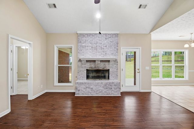 1045 King Place Drive, Columbus, GA 31904