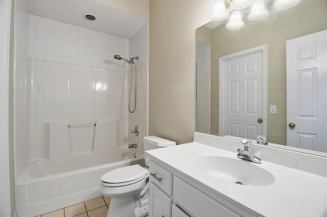 1045 King Place Drive, Columbus, GA 31904